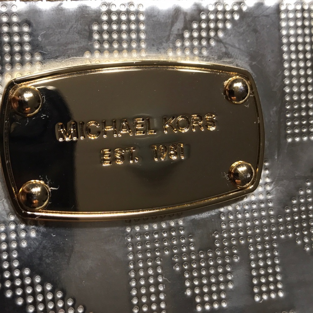 Michael corks Wallets. - Picture 5 of 8